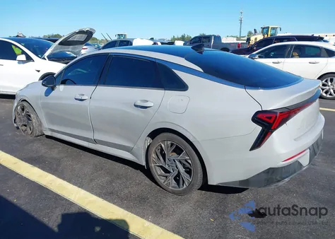 2025 Kia K5 Gt-Line z USA, uszkodzony, nr VIN KNAG64J78S5319374